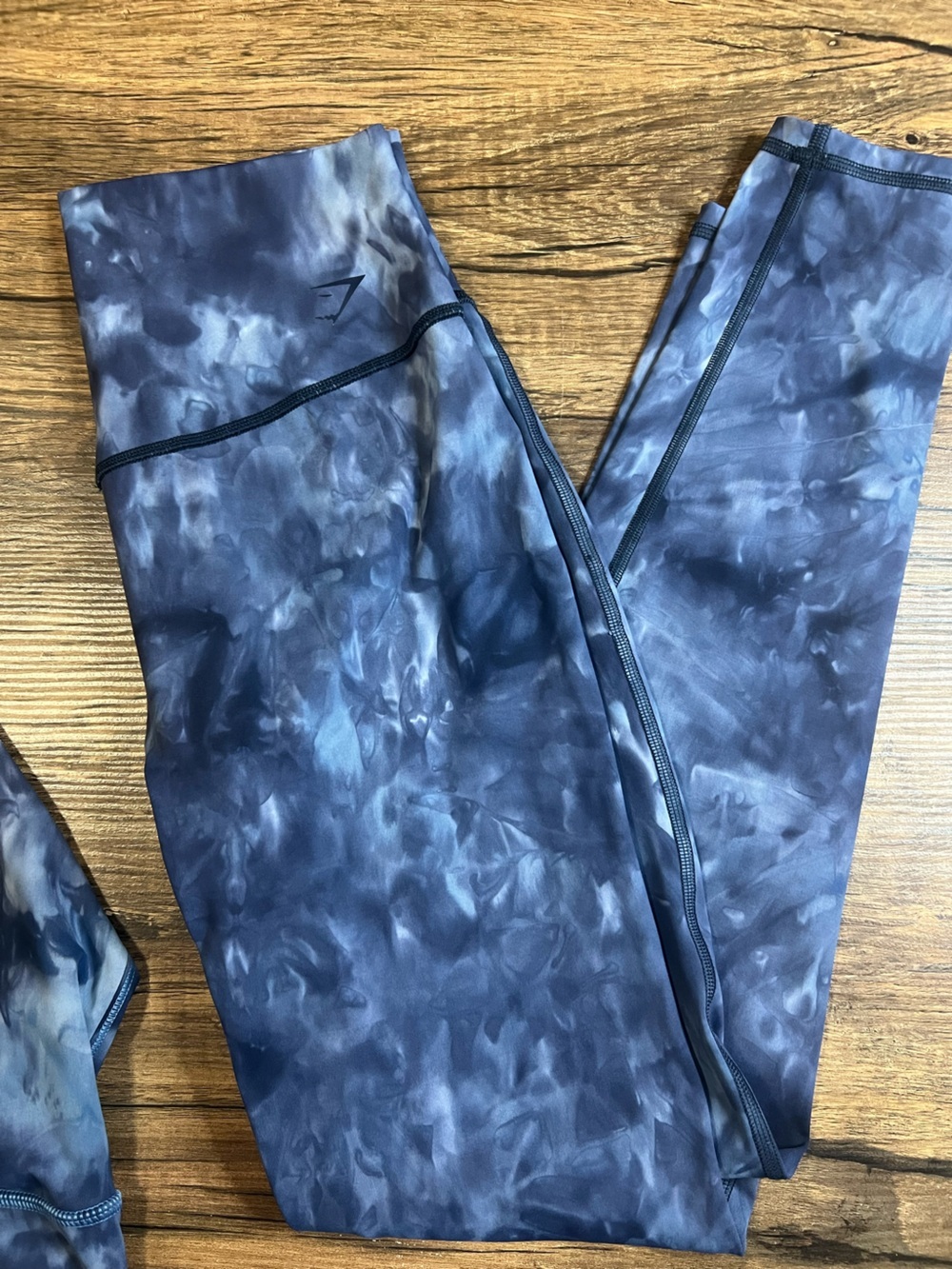 Gymshark Elevate Tie Dye Matching Set Medium Leggings & Sports Bra Blue Gray - Picture 5 of 6